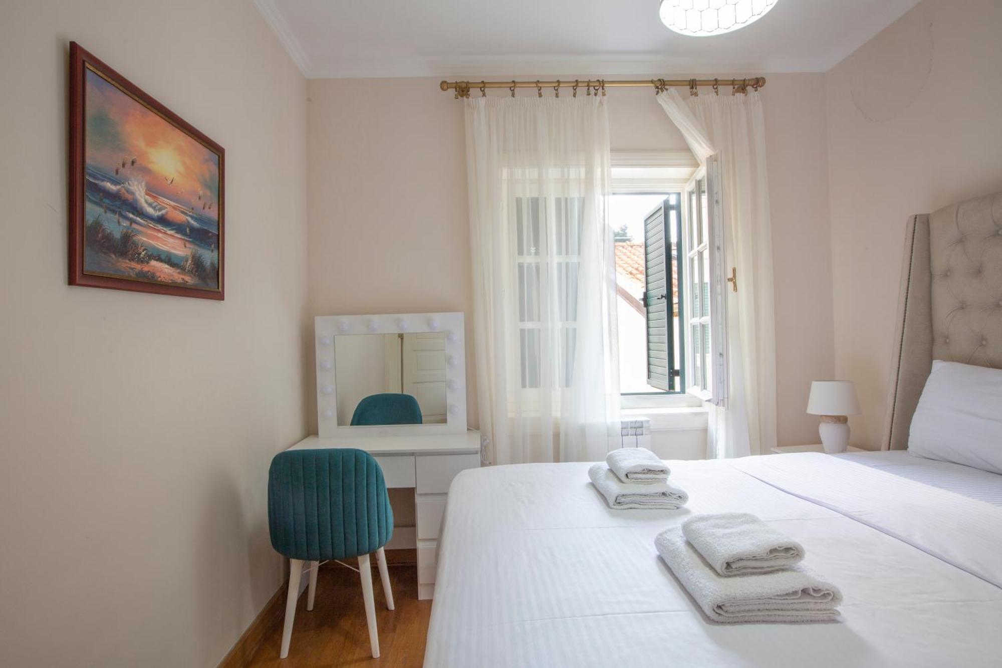 Montesan Luxury Apartment Beach Front Ilha Sveti Stefan Exterior foto